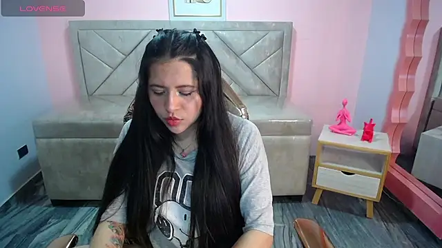 aria ch2 online show from 11/14/25, 03:21