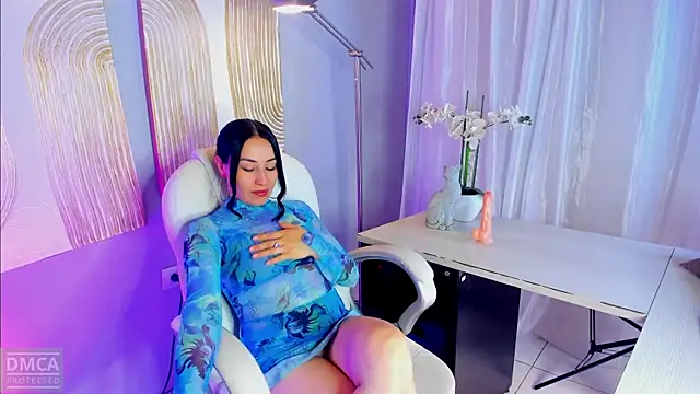 Snapshot of mafe_cream chatting on 11/06/25, 10:58 mafe cream online show from 11/06/25, 10:58