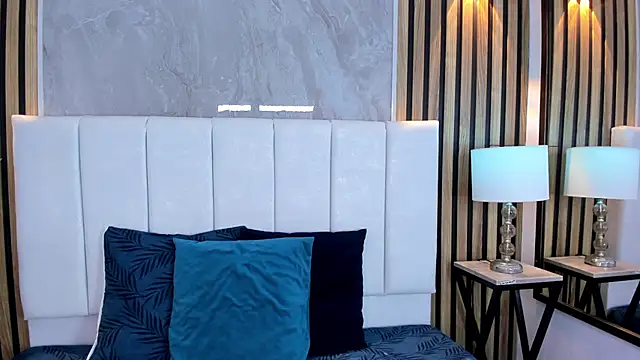 Carlotta de velour online show from 11/25/25, 01:06