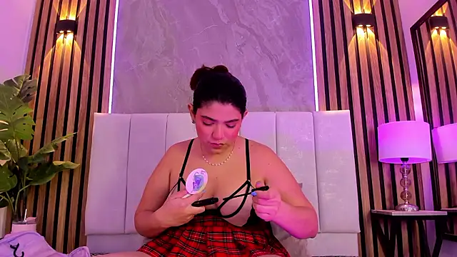 Carlotta de velour online show from 02/16/26, 03:16