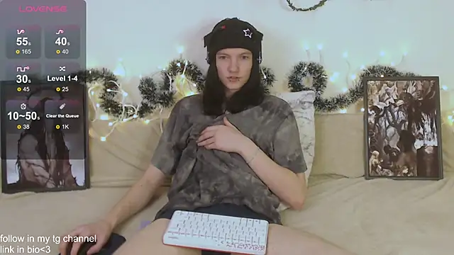 RaidenXL online show from 02/04/26, 04:57