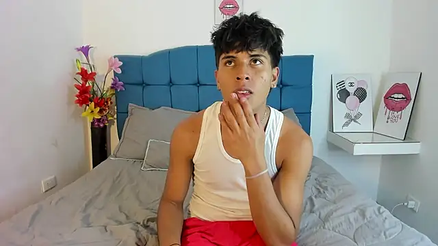 Valentino Lane online show from 01/10/26, 03:24