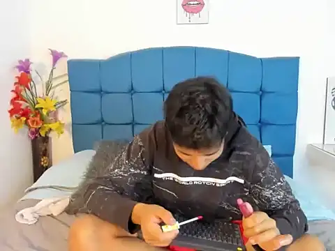 Valentino Lane online show from 02/22/26, 02:14