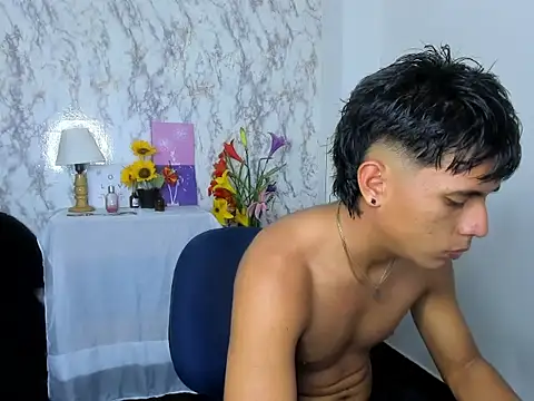 Valentino Lane online show from 03/03/26, 02:07