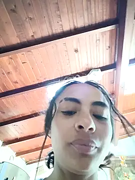 Snapshot of lilyAngel444 chatting on 11/09/25, 05:28 lilyAngel444 online show from 11/09/25, 05:28