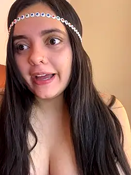 candicewest  online show from 12/02/25, 02:41