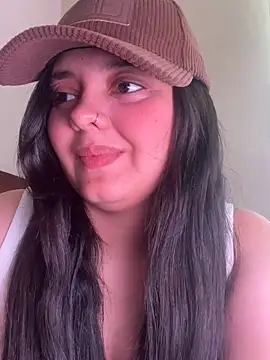 candicewest  online show from 04/16/26, 05:25