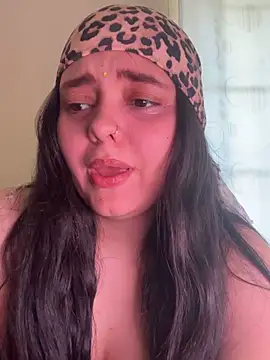 candicewest  online show from 04/03/26, 06:14