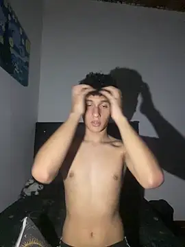 Snapshot of Sebas-Sanches7 chatting on 11/06/25, 07:51 Sebas-Sanches7 online show from 11/06/25, 07:51