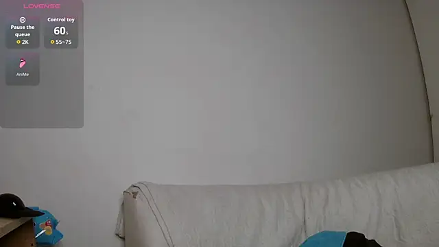 Snapshot of katherine-smill chatting on 07/09/26, 10:04 katherine-smill online show from 07/09/26, 10:04