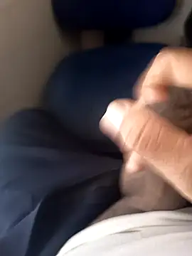 Snapshot of Loquillopajero chatting on 11/09/25, 11:36 Loquillopajero online show from 11/09/25, 11:36