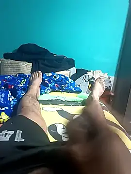 Snapshot of Loquillopajero chatting on 01/17/26, 12:42 Loquillopajero online show from 01/17/26, 12:42