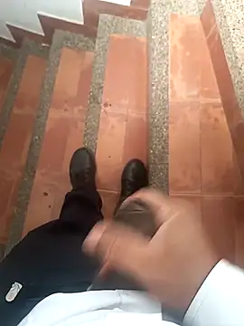 Loquillopajero online show from 03/29/26, 06:53