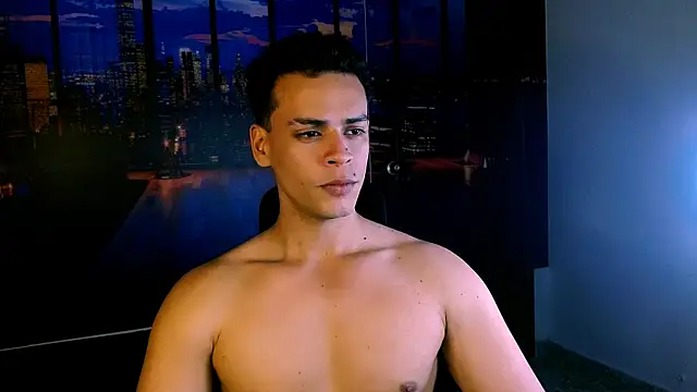 Liam Rosetti online show from 11/08/25, 03:32