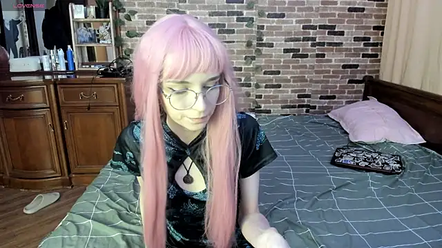 Snapshot of Lilit_Bleime666 chatting on 11/08/25, 01:20 Lilit Bleime666 online show from 11/08/25, 01:20