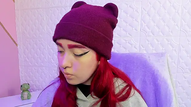 Dakkotta   online show from 12/14/25, 05:02