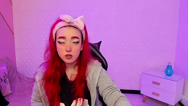 Snapshot of Dakkotta__ chatting on 11/07/25, 02:32 Dakkotta online show from 11/07/25, 02:32