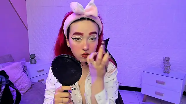 Dakkotta   online show from 11/14/25, 02:43