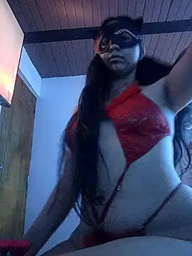 Lunaescarlataa online show from 11/08/25, 07:50