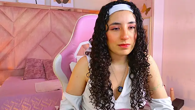 DemiJones  online show from 06/02/26, 04:45