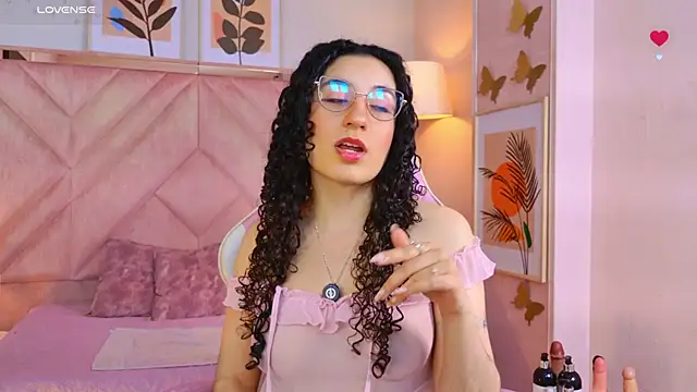 DemiJones  online show from 06/04/26, 04:28