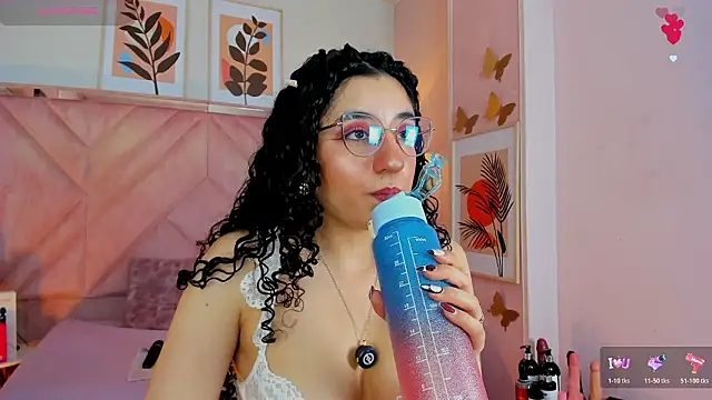 DemiJones  online show from 03/17/26, 04:26