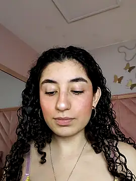 DemiJones  online show from 11/16/25, 04:17