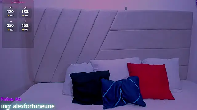 Snapshot of Alex_Fortuneune chatting on 11/09/25, 02:37 Alex Fortuneune online show from 11/09/25, 02:37