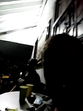 linahotlatina online show from 11/06/25, 04:05