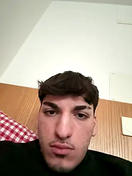 Snapshot of esko42 chatting on 01/08/26, 09:37 esko42 online show from 01/08/26, 09:37