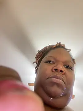 Babygir85 online show from 04/14/26, 02:00