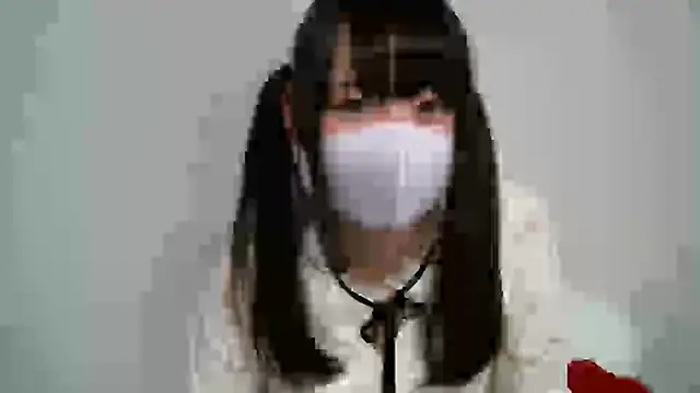 Snapshot of yuna-yourgirlfriend chatting on 11/12/25, 03:21 yuna-yourgirlfriend online show from 11/12/25, 03:21