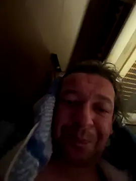 miguel910921 online show from 12/22/25, 10:54