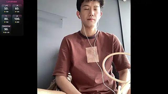 CouplingCry online show from 06/12/26, 05:16