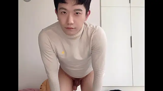 Snapshot of CouplingCry chatting on 11/23/25, 08:46 CouplingCry online show from 11/23/25, 08:46