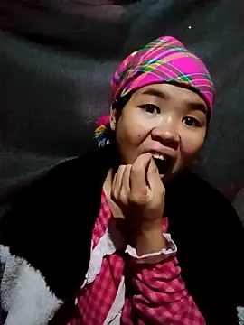 Snapshot of Mabel-122 chatting on 11/07/25, 01:32 Mabel-122 online show from 11/07/25, 01:32