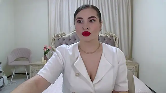 AdrianaTorres online show from 11/28/25, 05:29