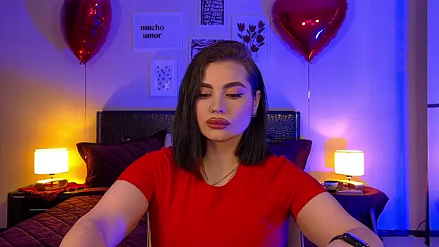 AdrianaTorres online show from 02/09/26, 06:17