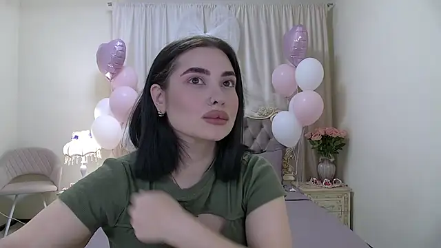 AdrianaTorres online show from 02/19/26, 05:48