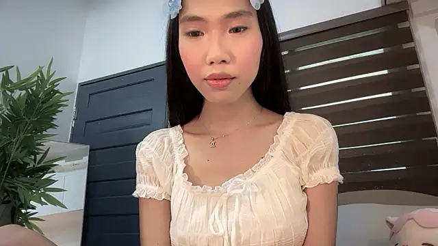 bajejek01 online show from 11/26/25, 12:54