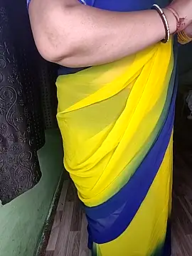 indian Teena Bhabhi online show from 04/05/26, 07:48