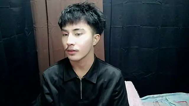 Snapshot of Urloverhardcock chatting on 06/22/26, 03:42 Urloverhardcock online show from 06/22/26, 03:42