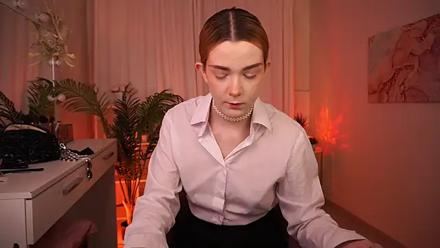 AvaRyder online show from 12/21/25, 01:24