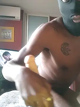 Snapshot of Blackhot97a chatting on 11/15/25, 10:41 Blackhot97a online show from 11/15/25, 10:41