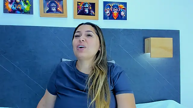 Andhrea Vale online show from 03/24/26, 12:27