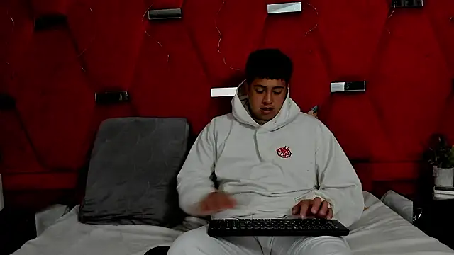 Emmaanddarling online show from 01/15/26, 02:20