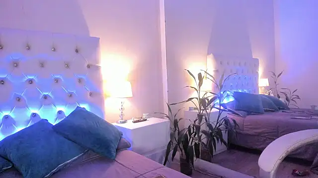 Scarlett Bunny  online show from 05/27/26, 01:57