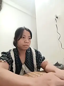 Snapshot of Diana_loo chatting on 11/07/25, 02:21 Diana loo online show from 11/07/25, 02:21