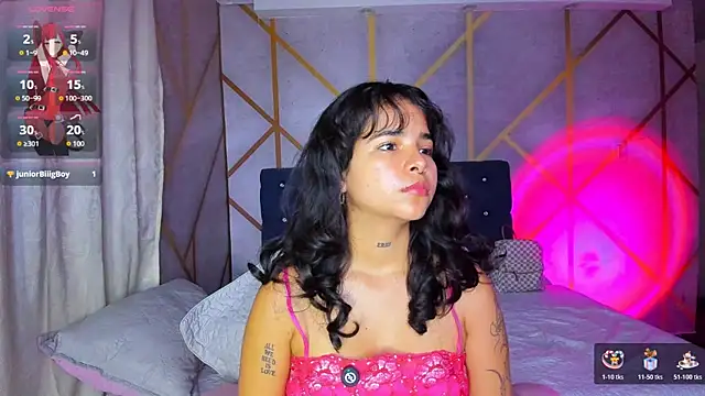  vaiolet owo online show from 02/09/26, 05:49