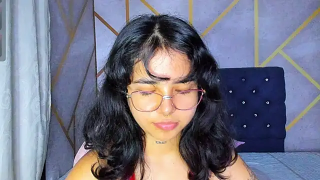  vaiolet owo online show from 02/21/26, 07:43